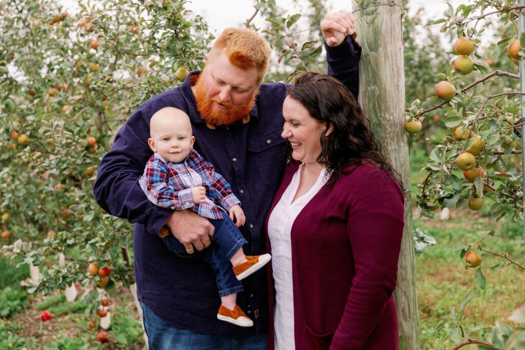 apple orchard photography in Wausau, Wisconsin